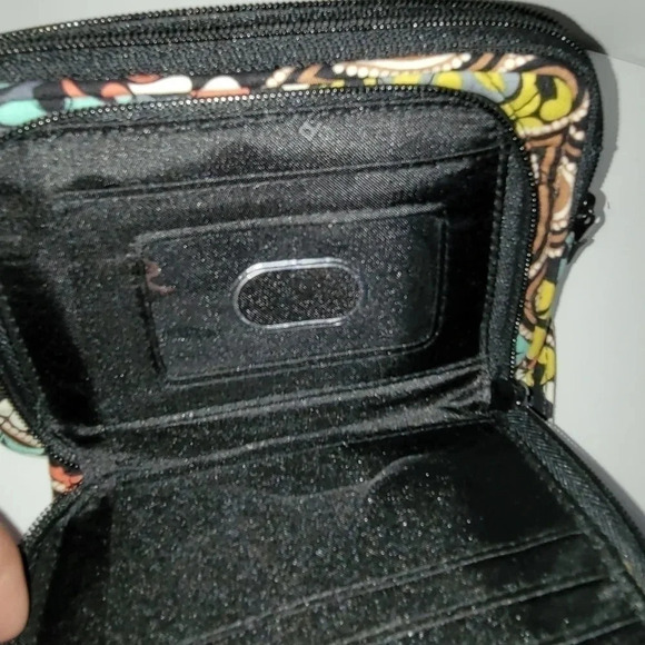 𝅺vera Bradley Paisley Print Wallet with Crossbody Strap - Picture 3 of 4